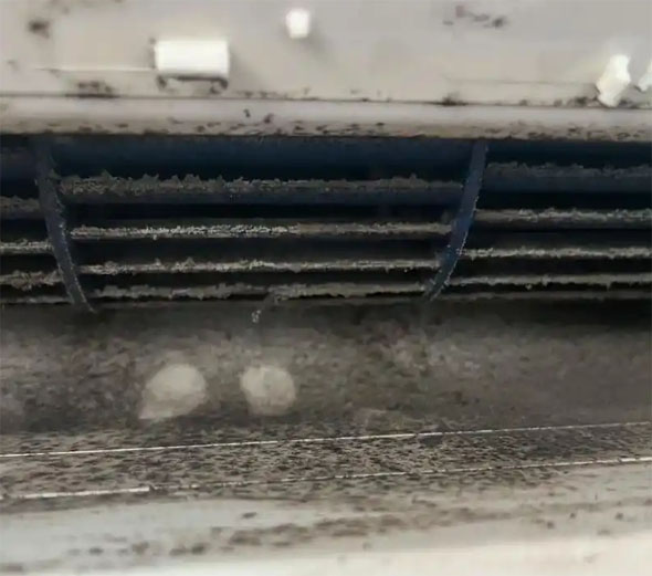 兴隆台空调吹的风有股烧焦味是怎么回事